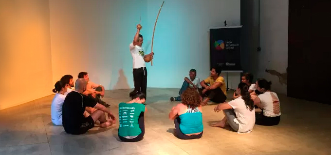 Aula aberta de Capoeira no Barracão Cultural
