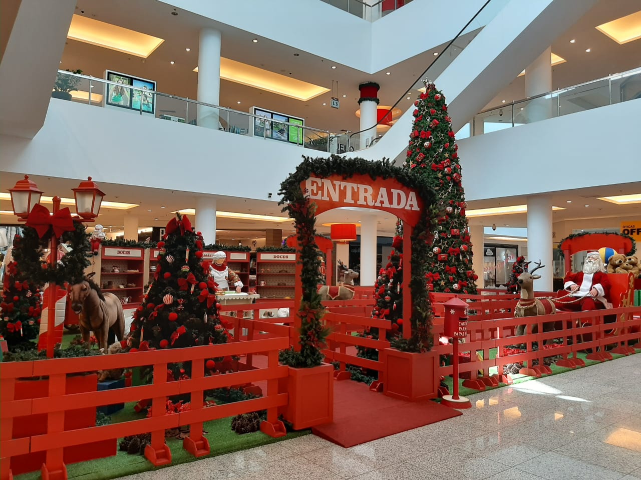 Shopping Cidade inaugura a decoração 