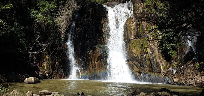 cachoeira do alemao foto de edson rizzardo