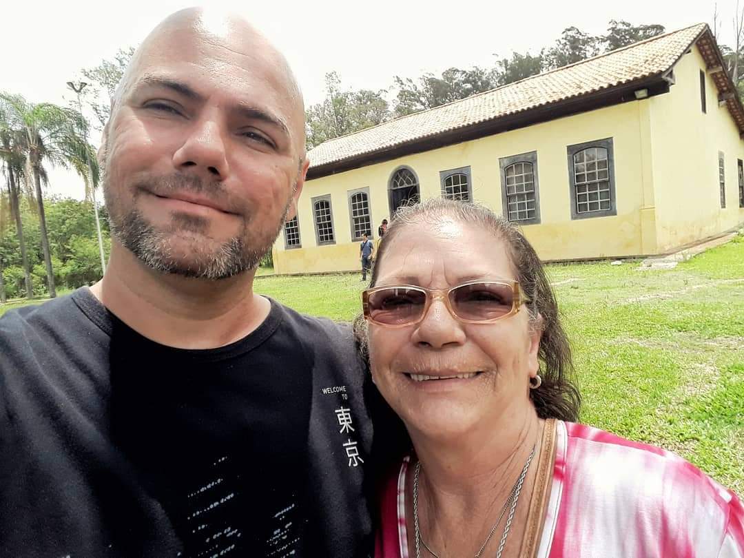 'Sorocaba Através da História' resgata fatos e curiosidades sobre a cidade Sandro Aranha e Neide Aranha