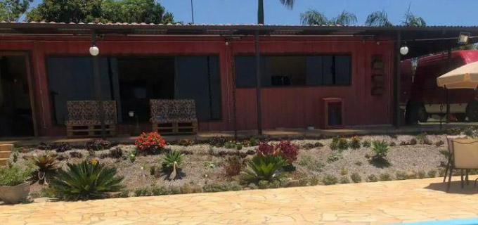 10 casas lindas para se hospedar e se isolar em meio a natureza na região de Sorocaba casa container votorantim
