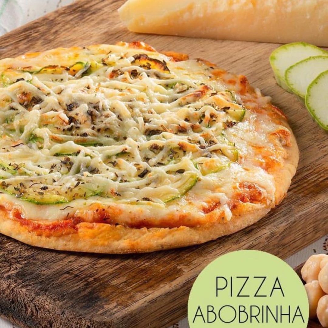 pizza de abobrinha donan fit vitally e1643649943468