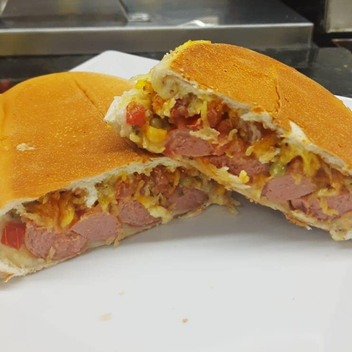 Com ou sem purê? Saiba onde comer um dogão caprichado em Sorocaba jotas dog 2