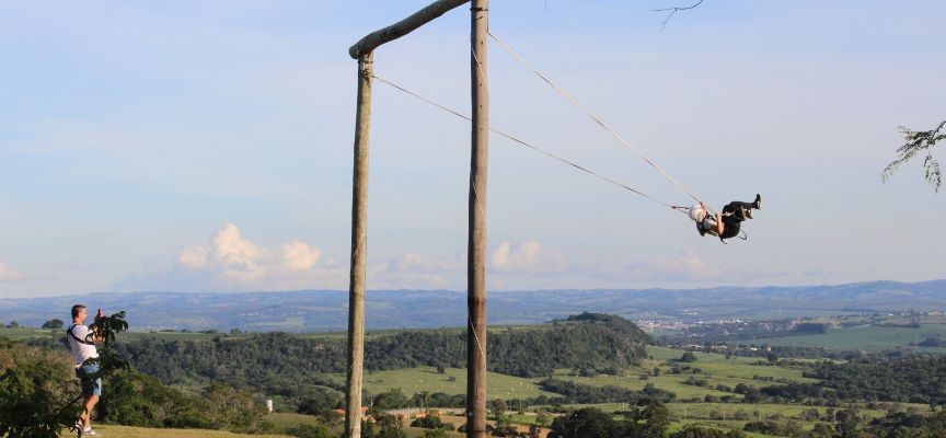 Parque em meio a natureza é destino para turismo de aventura em família no interior de SP parque do cajado 2