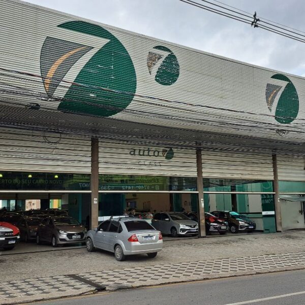 Auto 7 Class oferece mais de 500 veículos, ótimos preços e ações especiais em Sorocaba auto 7 class