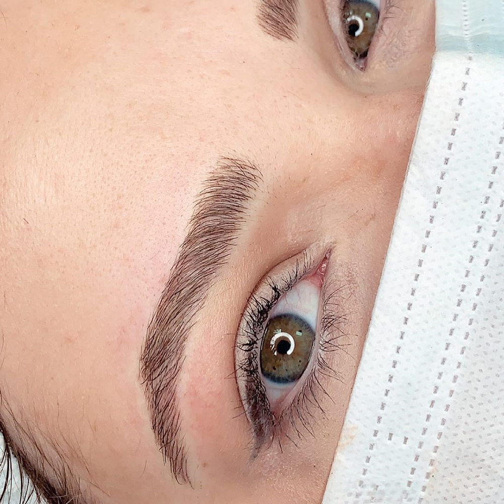 Laboratório das Sobrancelhas: focado em micropigmentação e design, novo espaço é inaugurado lab das sobrancelhas 2