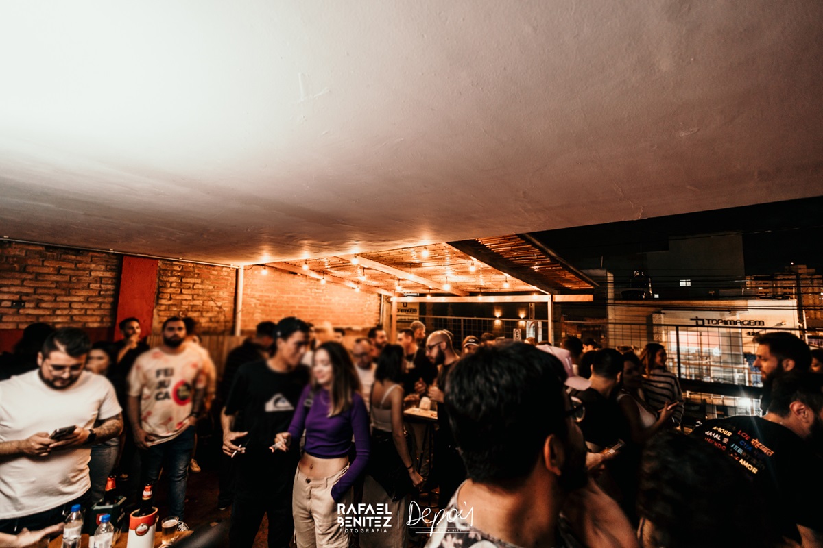 depois bar e arte foto por rafael benitez