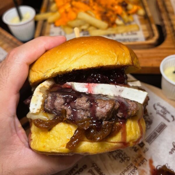 DONNA Hamburgueria donna2