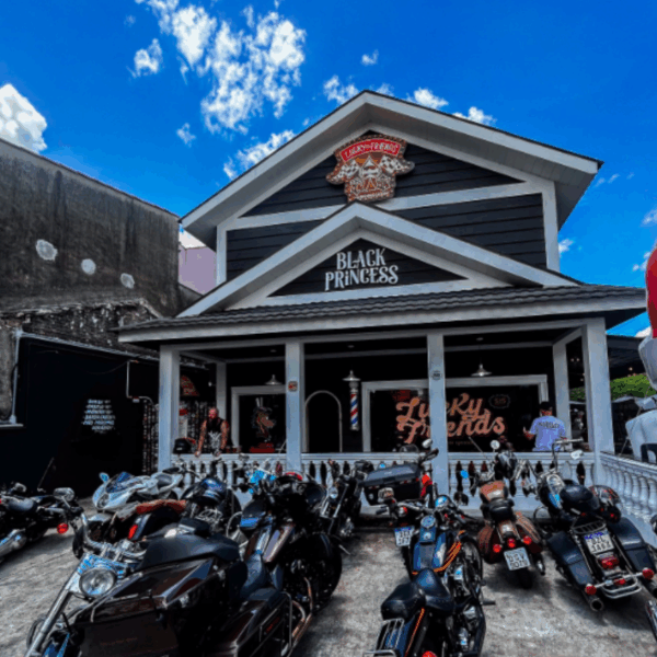 O que fazer no Mangal: veja dicas de bares, restaurantes e mais lugares legais lucky wings