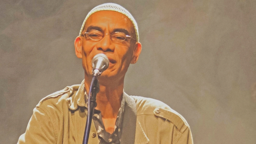 Zeca Collares celebra raízes da música brasileira no Teatro Sesi Sorocaba neste sábado